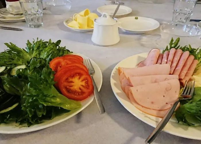 Apartmanhotel Lepaan Kartanon Toimela Lepaa